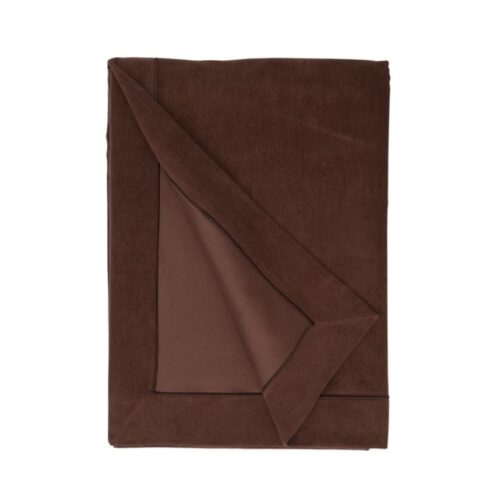 Chestnut Hotel Velvet Bedspread Lexington